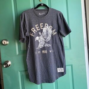 Mens under armor size small freedom tshirt